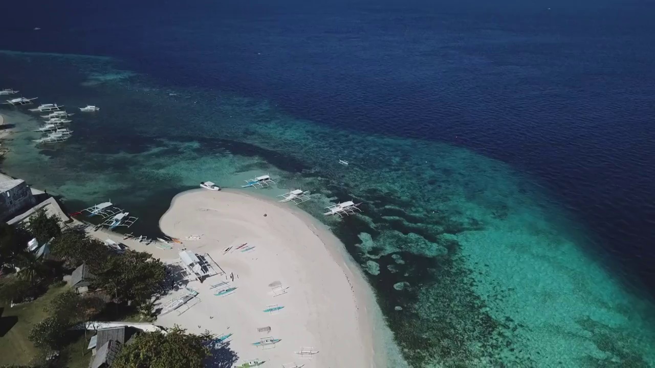 航拍热带菲律宾教堂岛海岸线视频素材