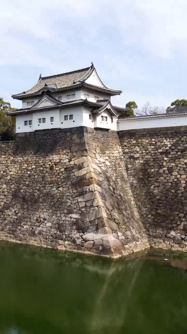 日本大阪大阪城护城河视频素材