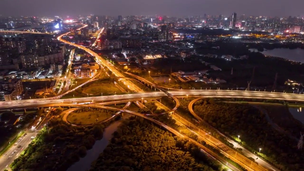 航拍现代城市立交夜景视频素材