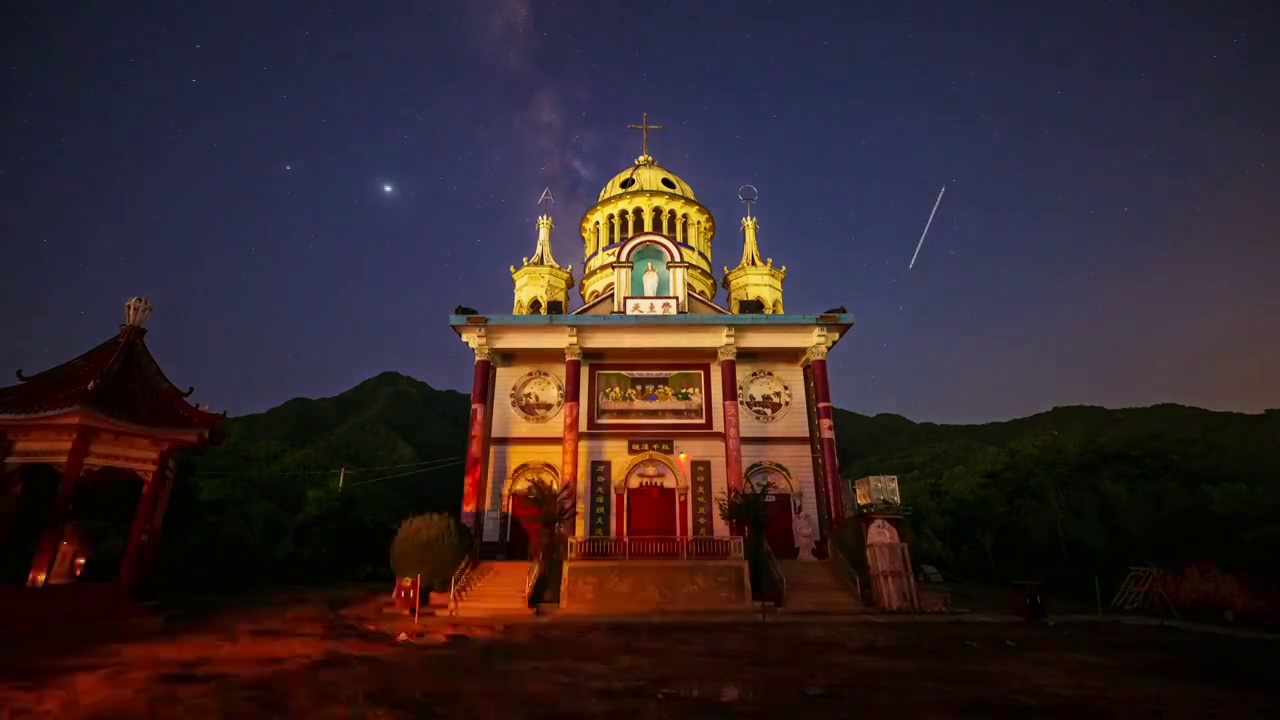 圣母星空山延时摄影视频素材