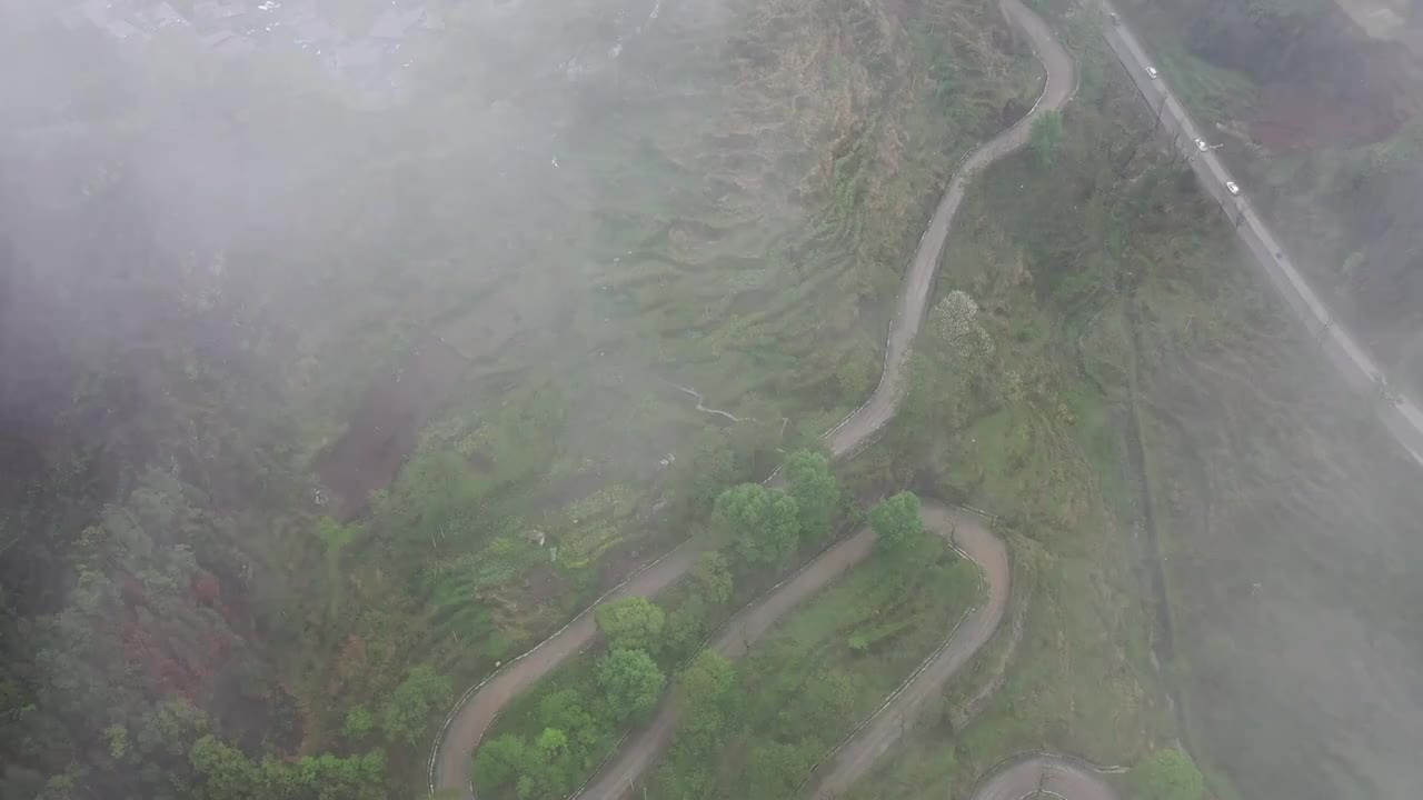 航拍贵州晴隆24拐视频素材