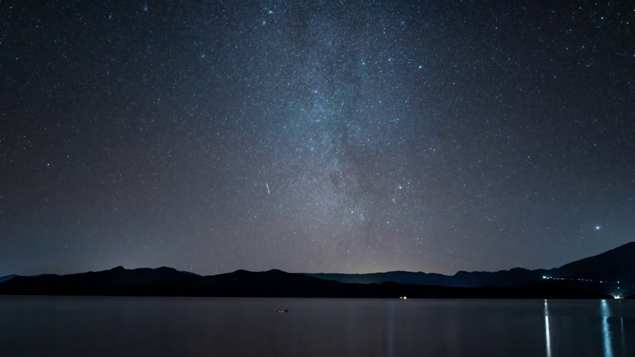 云南泸沽湖星空银河视频素材