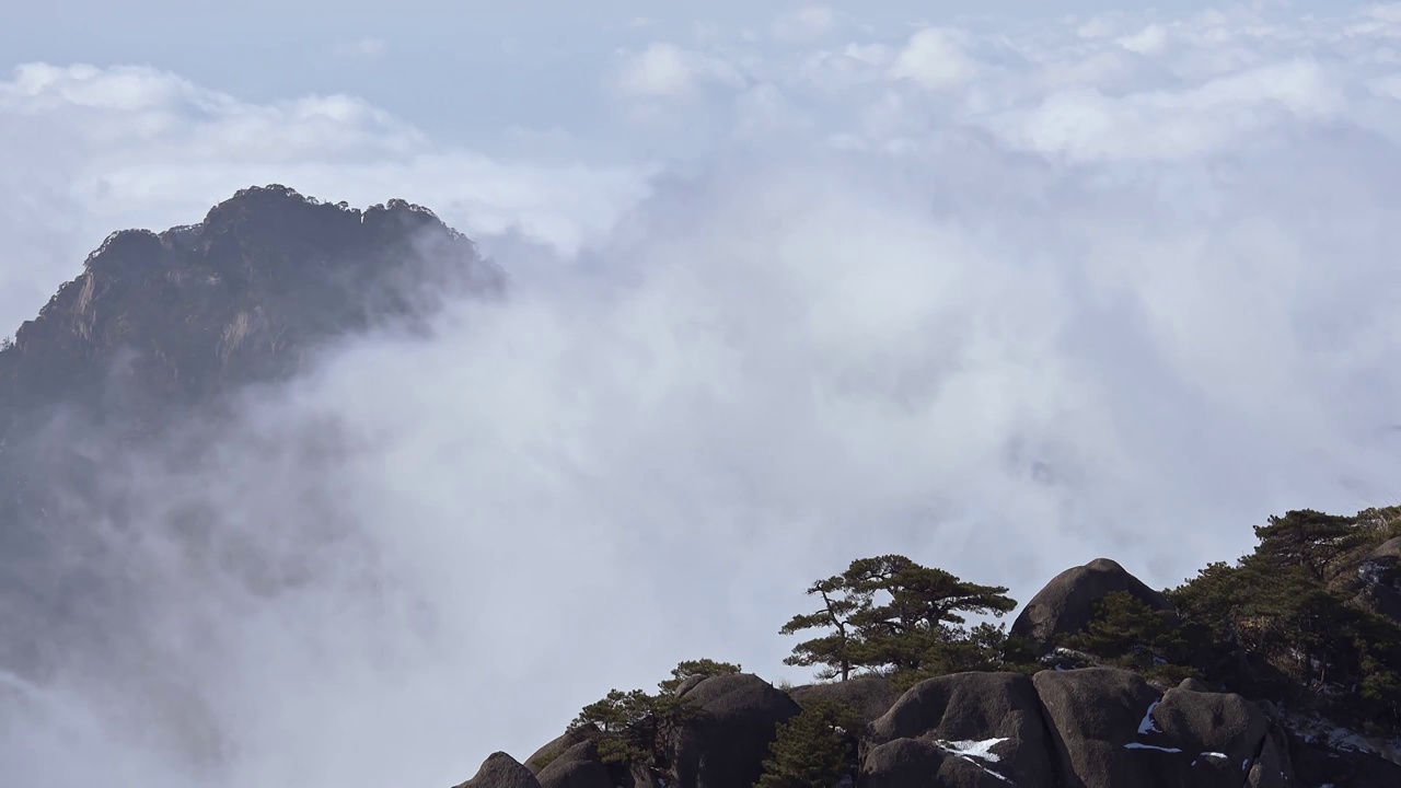 黄山风景,云雾缭绕视频素材