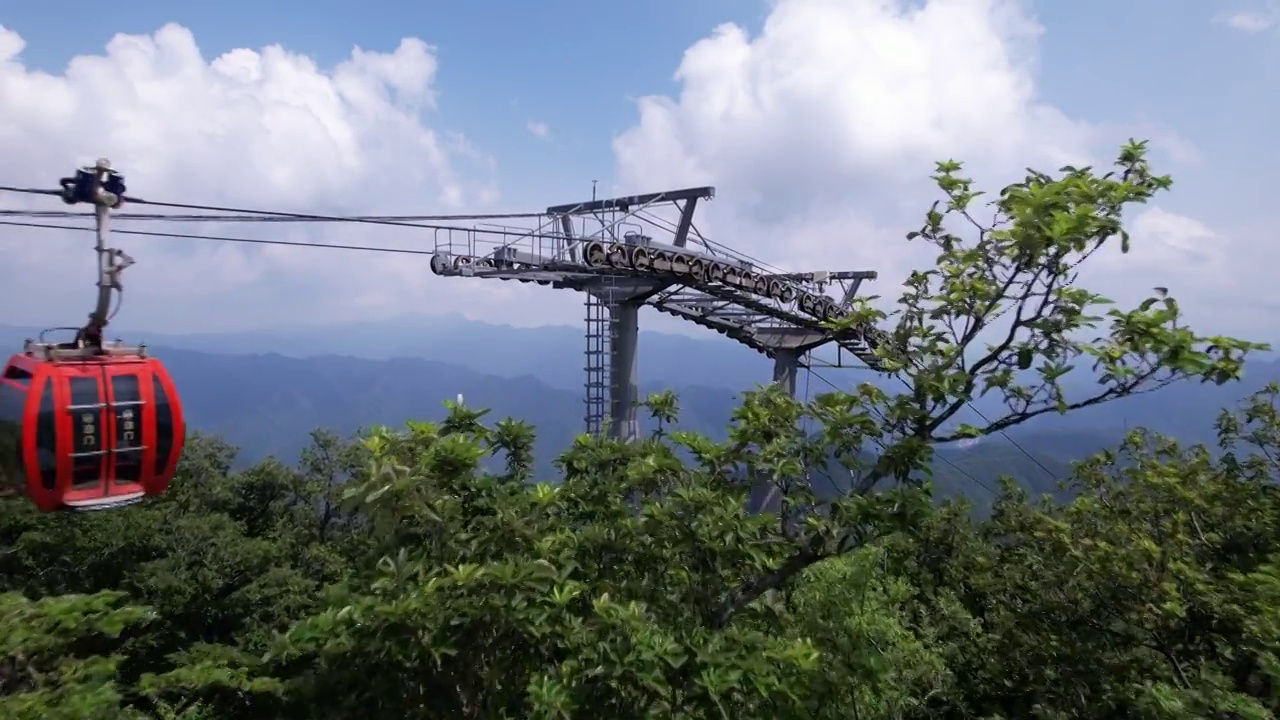 航拍陕西秦岭商洛牛背梁自然风景区视频素材