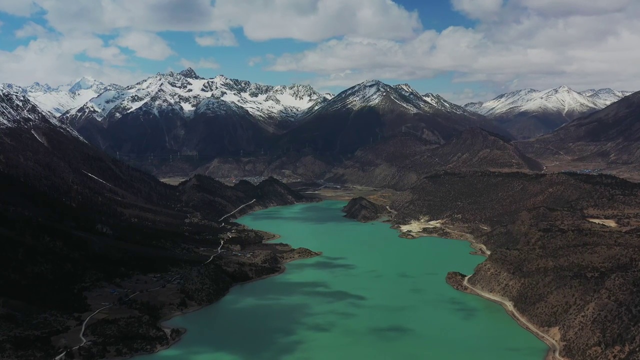 西藏然乌湖来古冰川视频素材