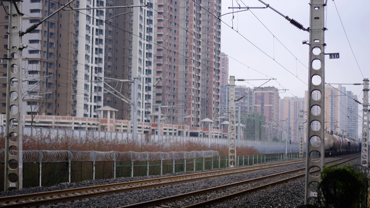 四川绵阳户外火车，交通，运输，视频素材