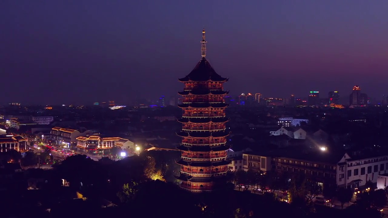 航拍苏州北寺塔夜景风光视频素材