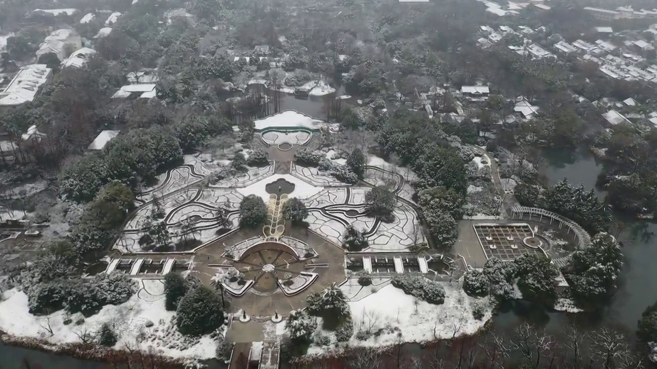 杭州花圃雪景航拍视频素材