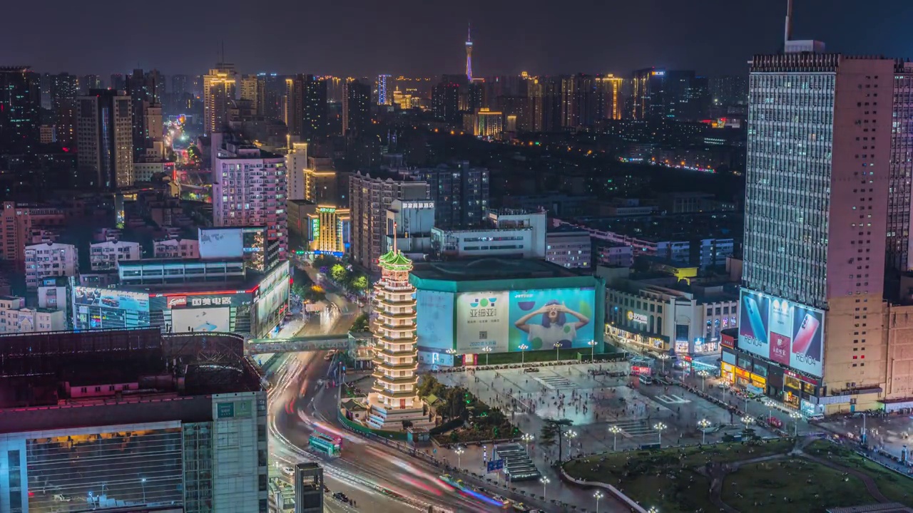 郑州二七纪念塔地区夜间延时视频素材