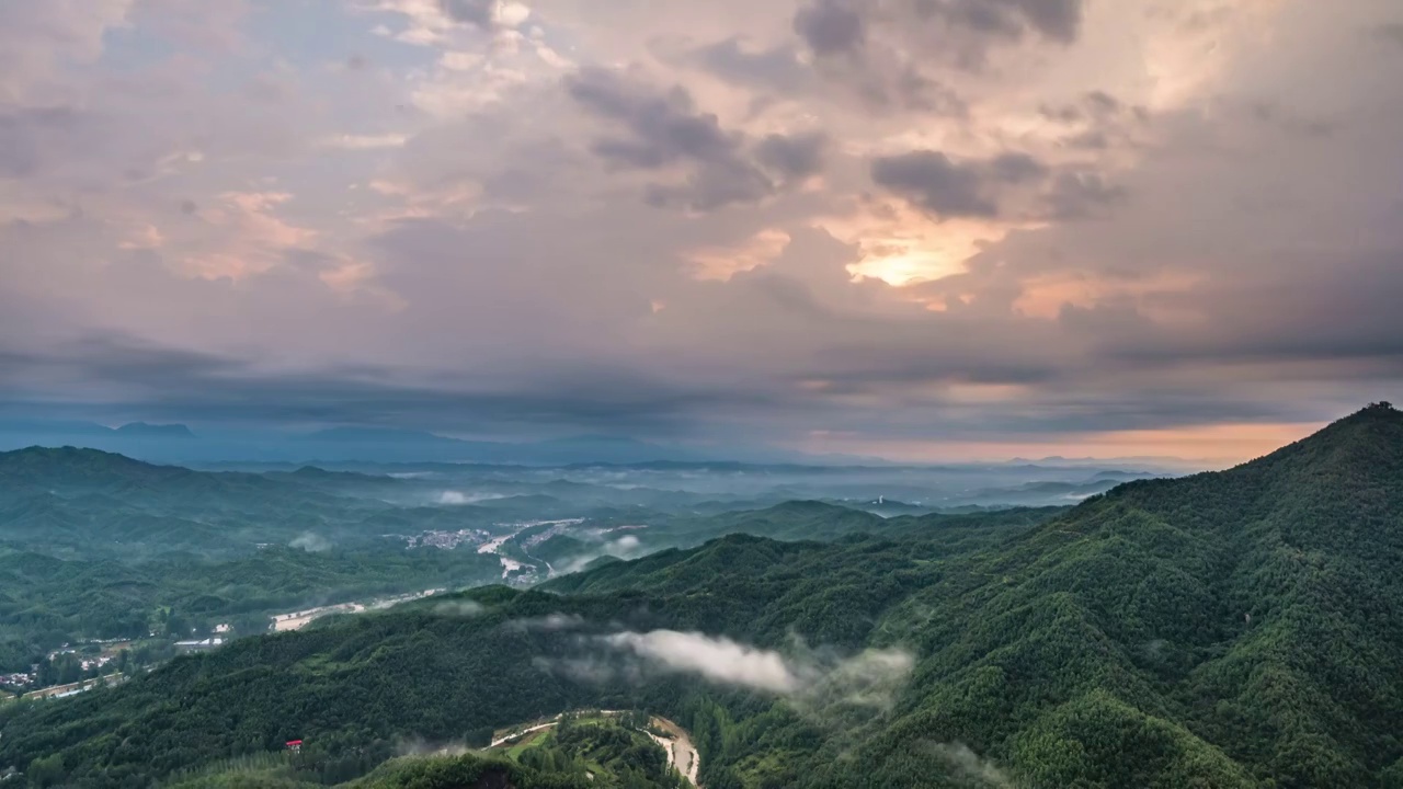 南阳板山坪日出视频素材