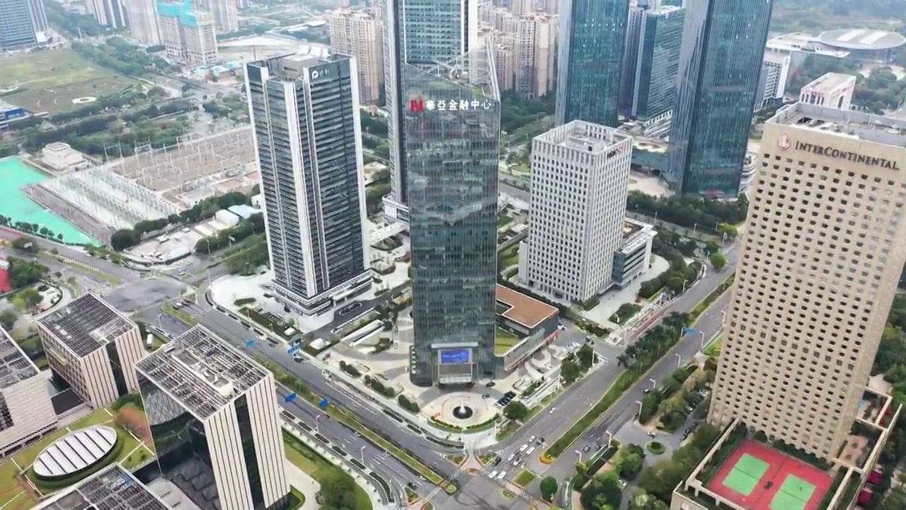 航拍广东佛山南海千灯湖CBD，城市天际线，建筑，广告，海报，宣传，形象片，自媒体视频素材