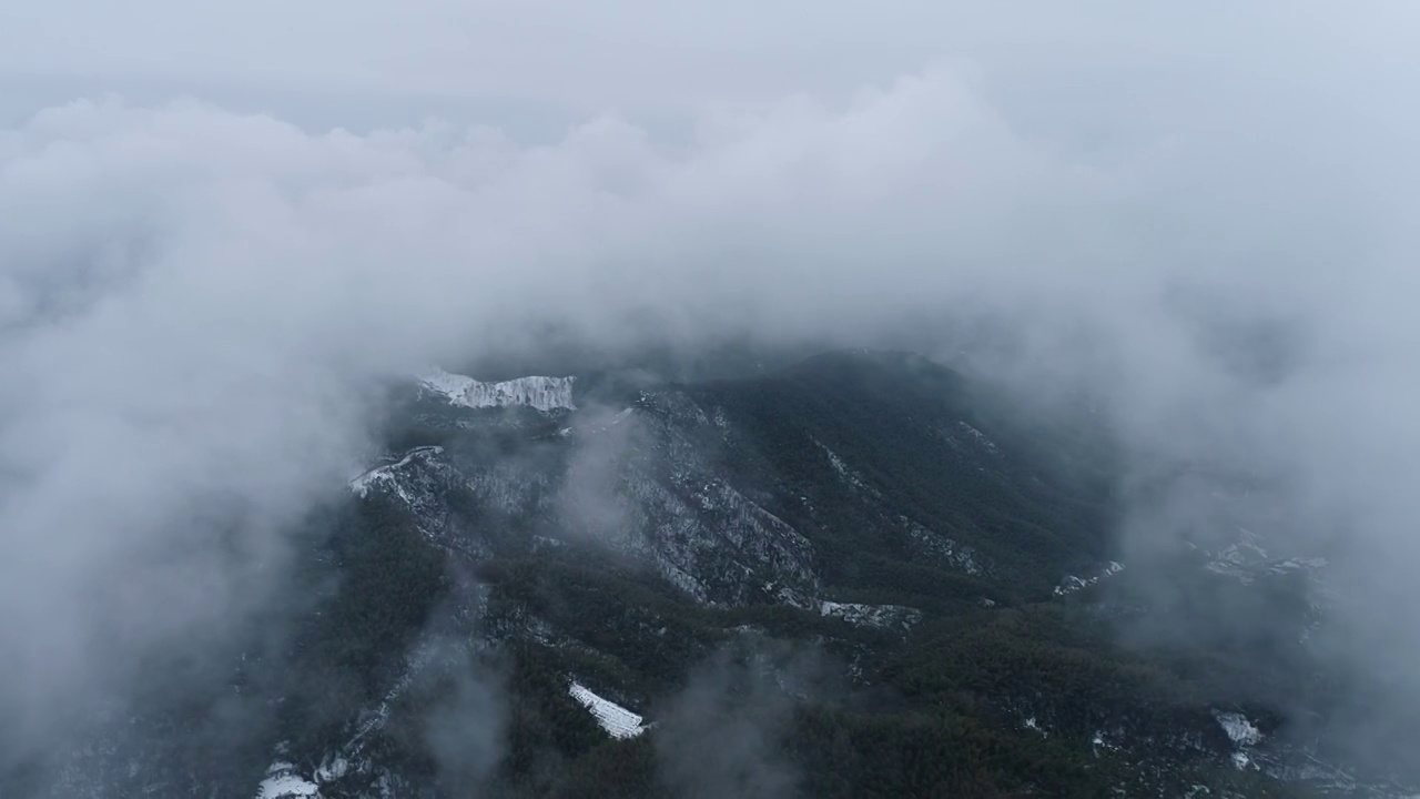 航拍中国安徽省宣城市郎溪县观天下景区雪后云海风光视频素材