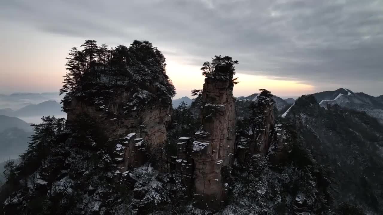 张家界武陵源天子山日出视频下载