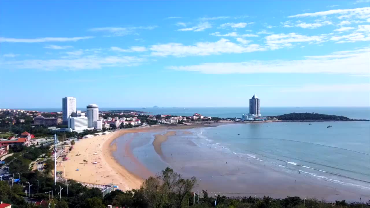 航拍青岛城市海岸线风光视频素材