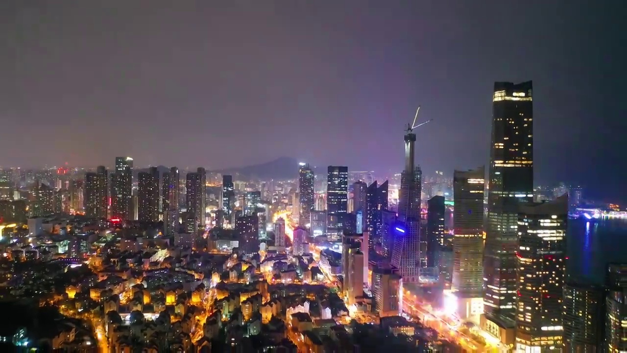 青岛市中心高楼群夜景4K延时视频素材