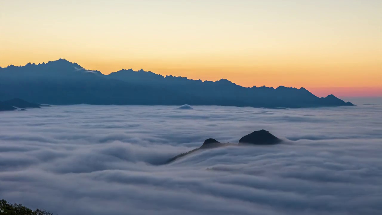 山顶上的云海视频素材