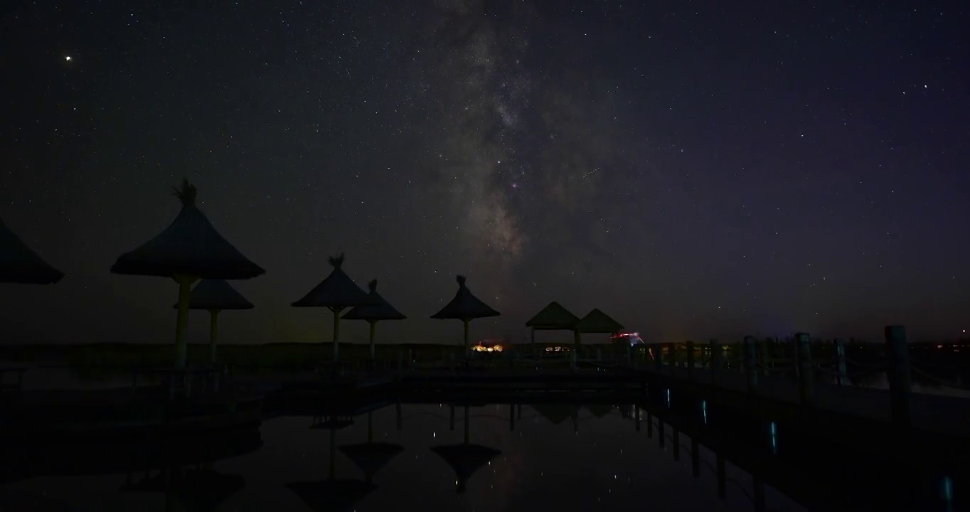 黑龙江鸡西：兴凯湖湿地公园秋日星空视频素材