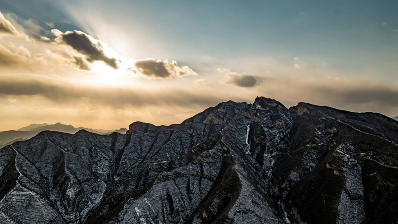 北京雪山日落延时视频素材