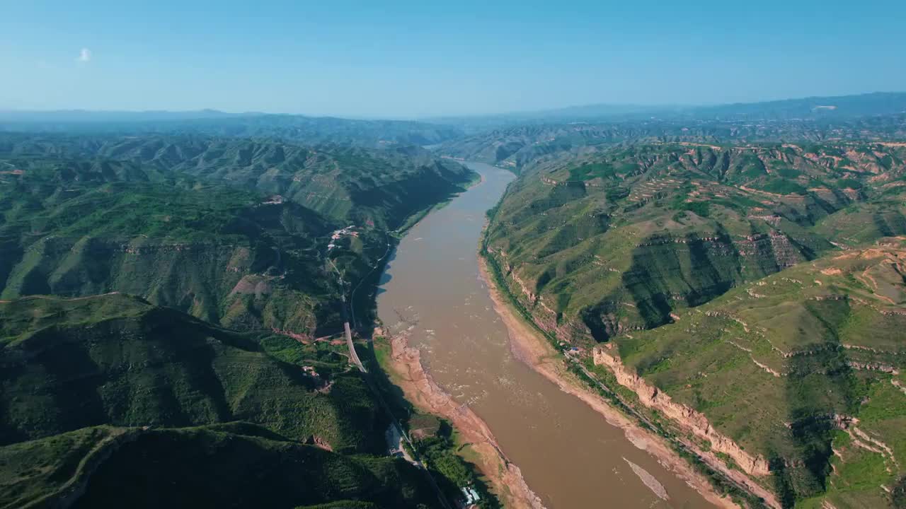 航拍黄河 壶口瀑布 黄土高原视频素材