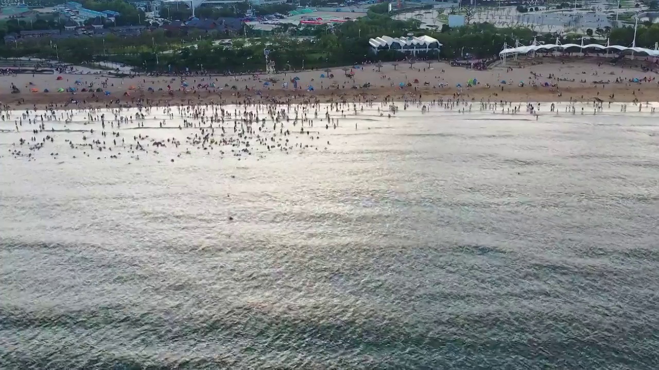 青岛城市阳台海水浴场（合集）视频素材