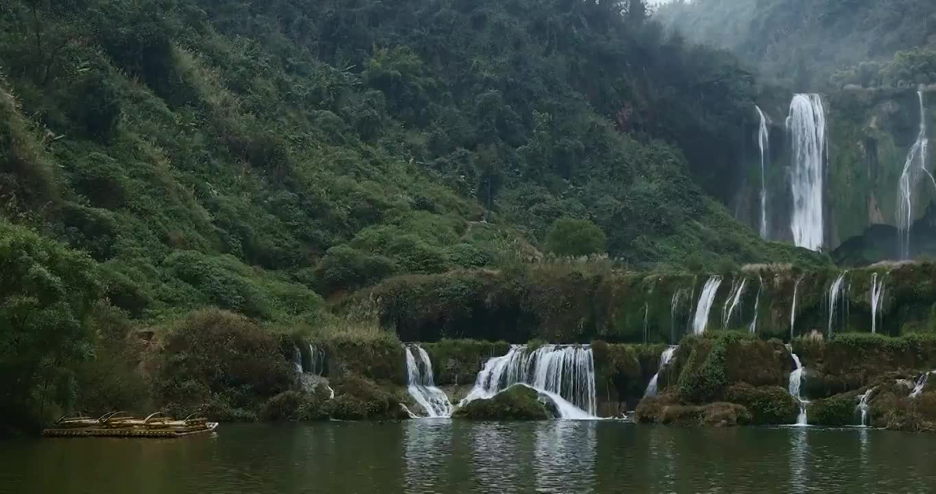 瀑布的水流，云南罗平九龙瀑布群视频素材