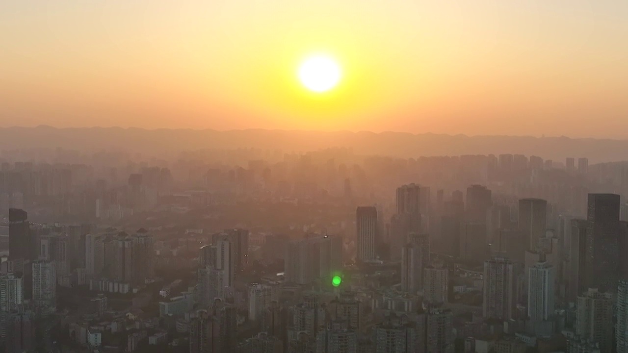 航拍都市黄昏落日风光视频素材