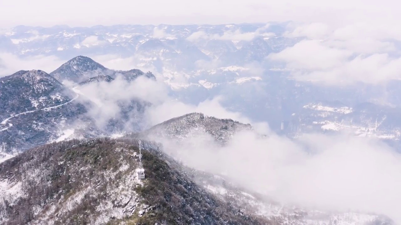 4k航拍恩施雪山雾凇风光视频素材