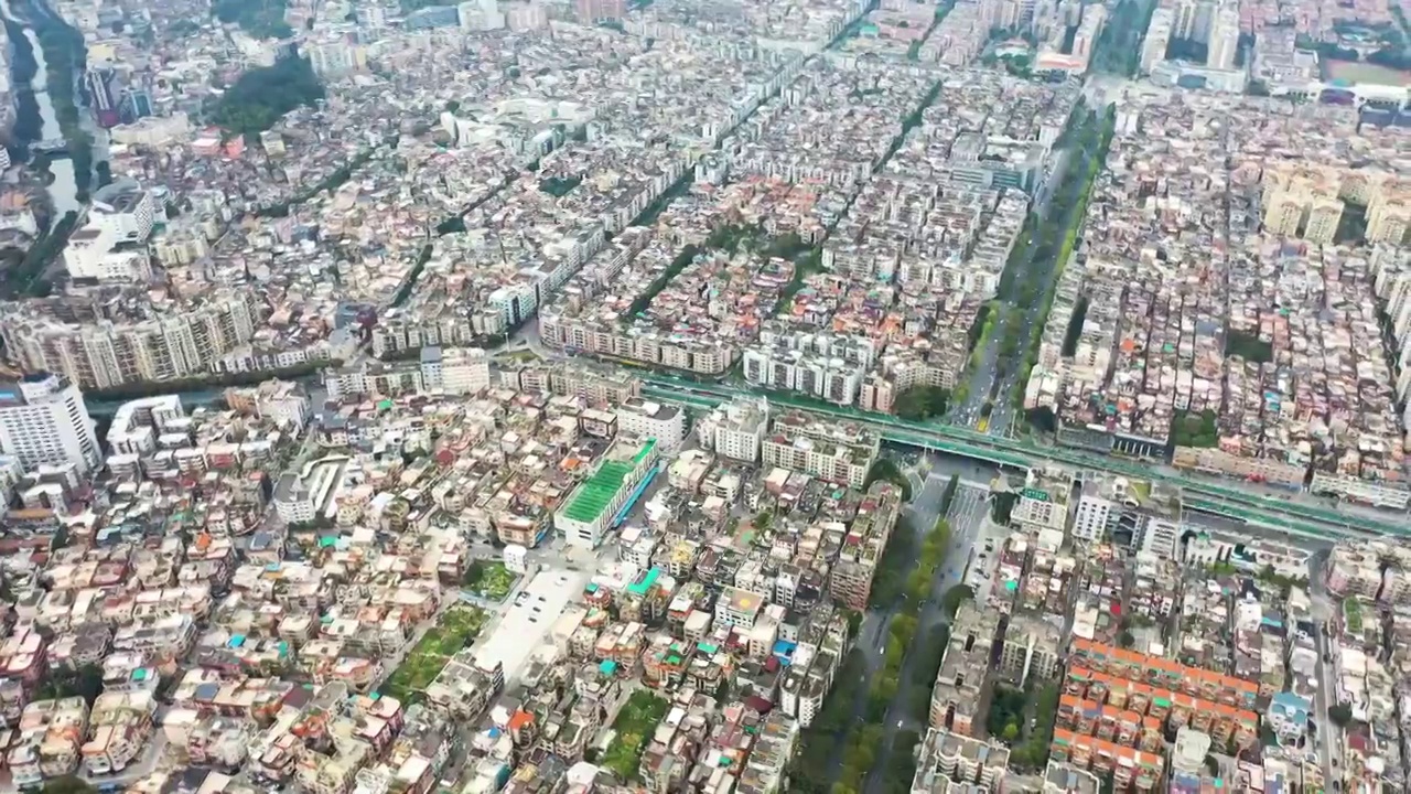 顺德大良城市航拍视频，粤港澳大湾区，新一线城市，顺峰山公园，城市天际线，新媒体素材视频素材