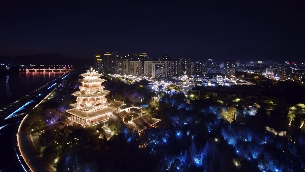 航拍夜晚丽水市区瓯江滨江景区应星楼夜景视频素材