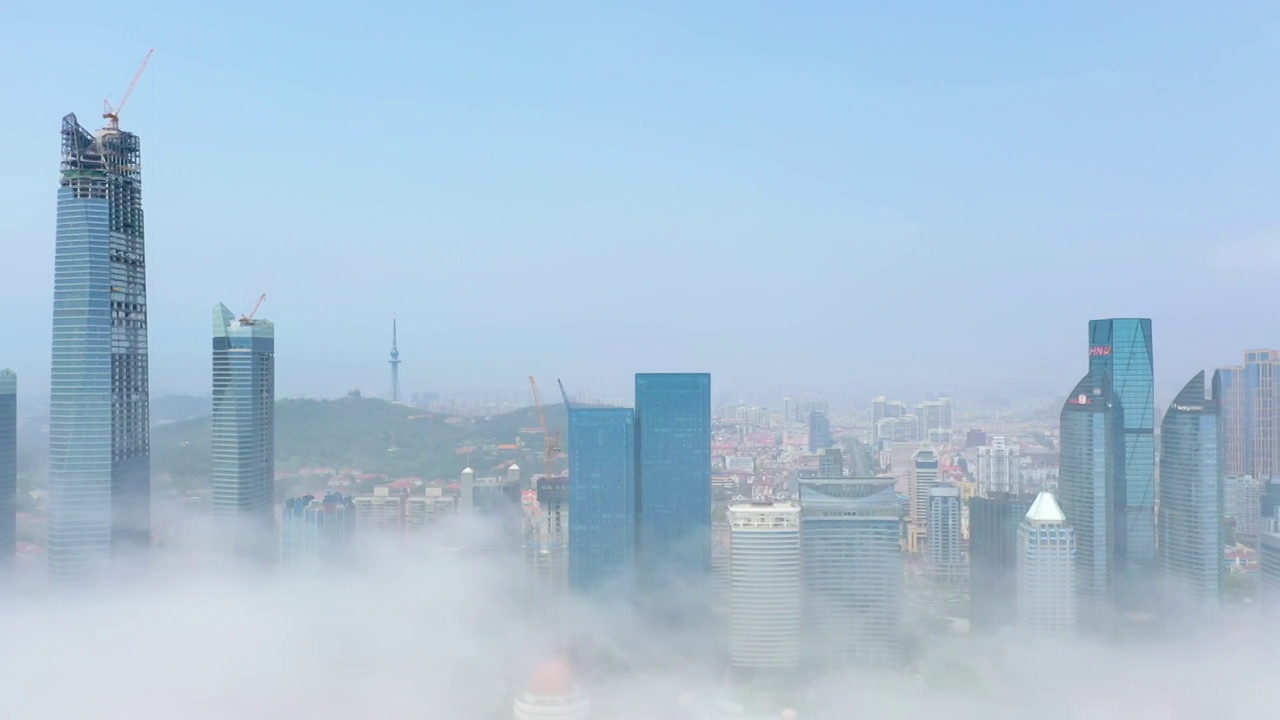 青岛城市平流雾风景视频素材