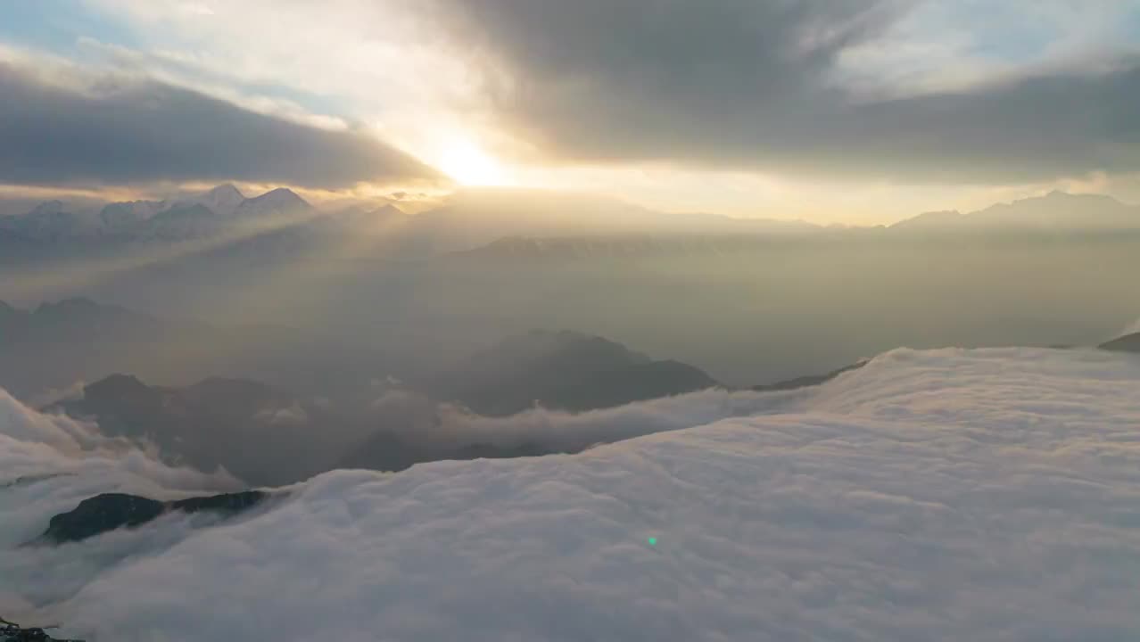 四川牛背山云海日出视频素材