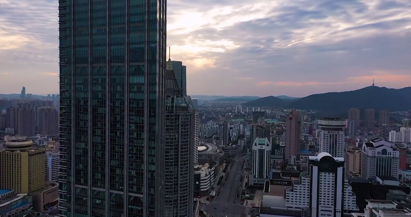 航拍无锡市CBD黄昏夜景视频素材