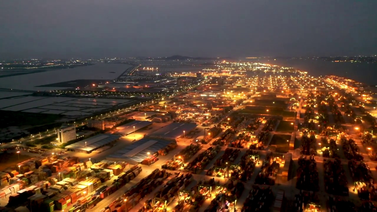 南沙港码头夜景视频下载