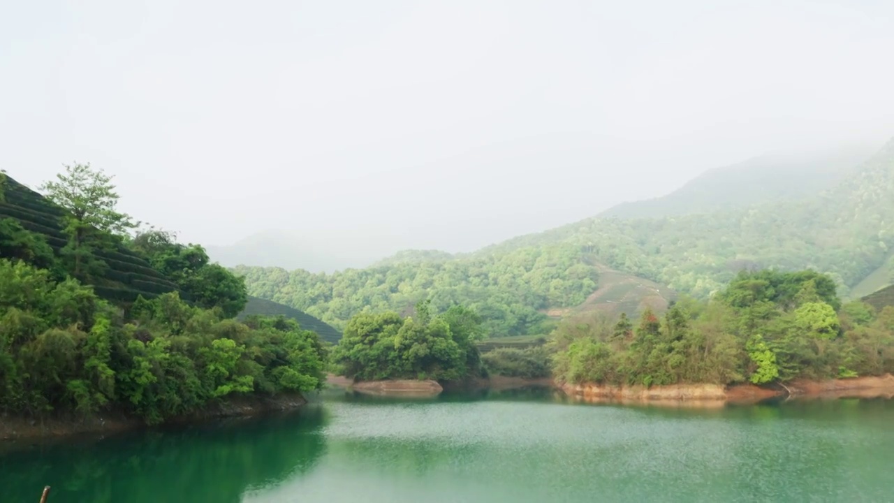 杭州西湖区龙坞镇光明寺水库航拍视频素材