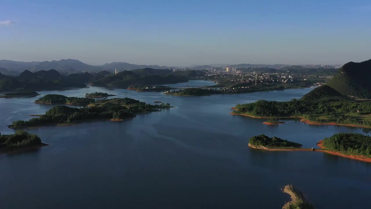 航拍红枫湖风景区视频素材