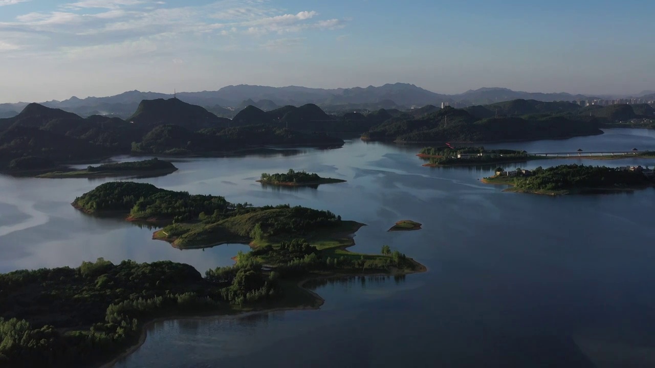 航拍红枫湖风景区视频素材