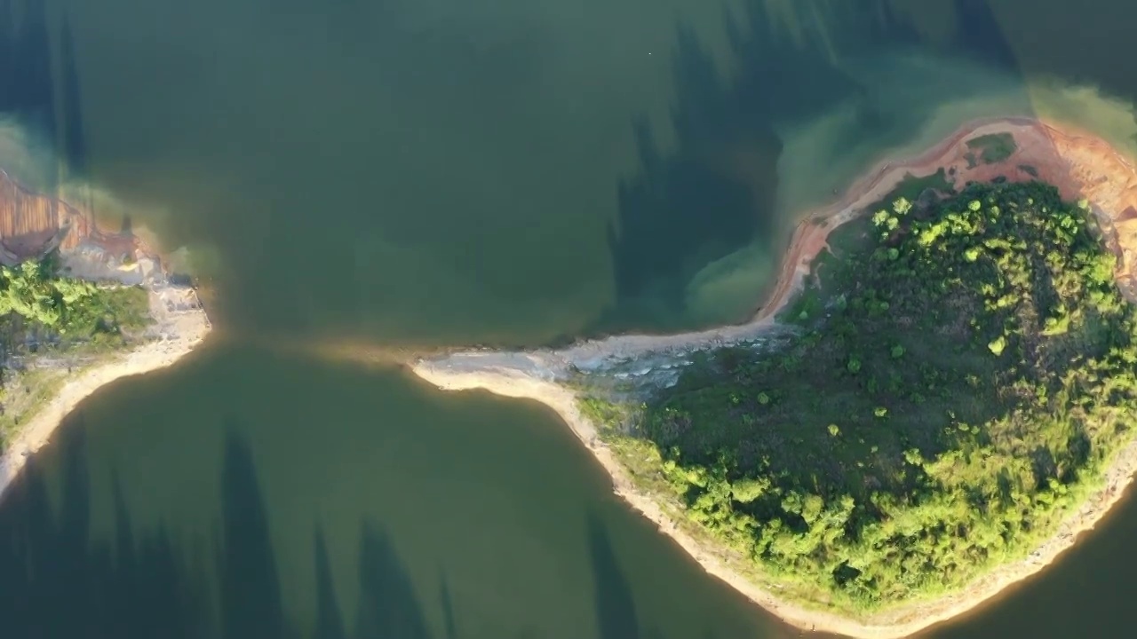 航拍红枫湖风景区视频素材