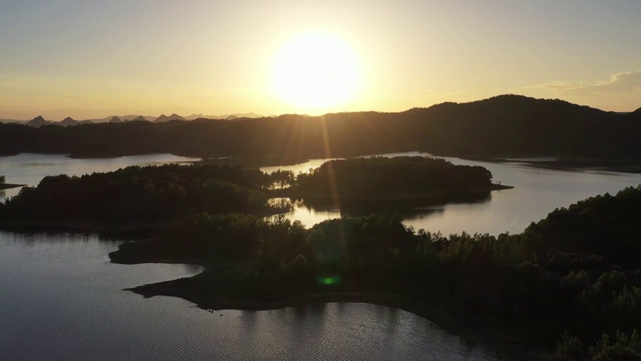 航拍红枫湖风景区视频素材