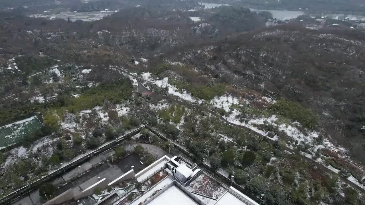 下雪的观山湖金融城视频素材