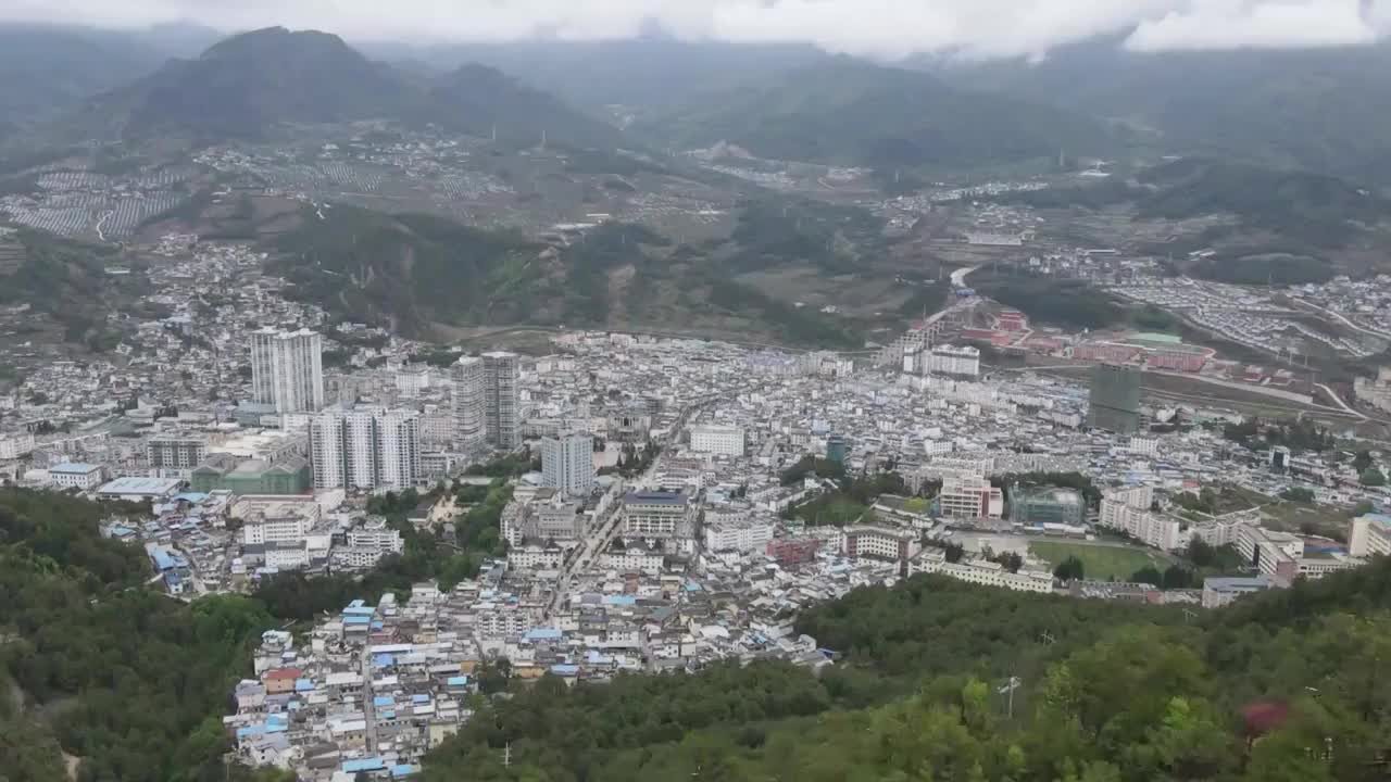 云南兰坪玉屏山兰坪县城风光视频素材