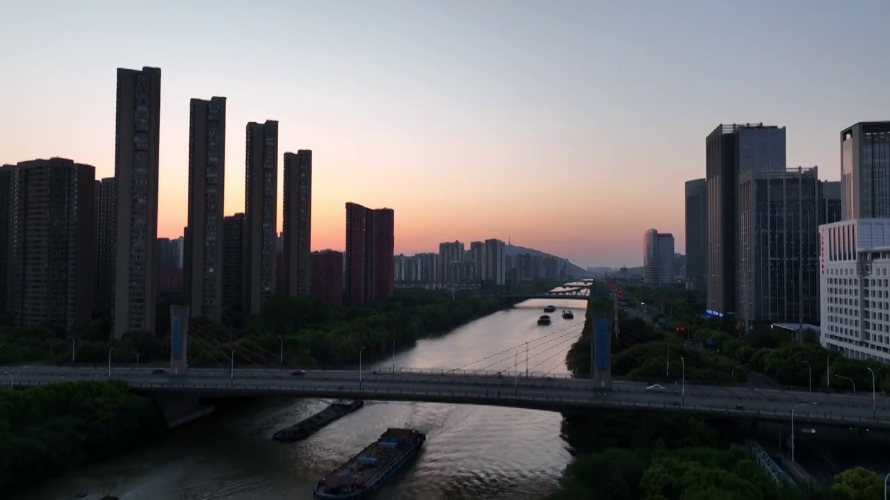 京杭大运河无锡城区段夜晚视频素材