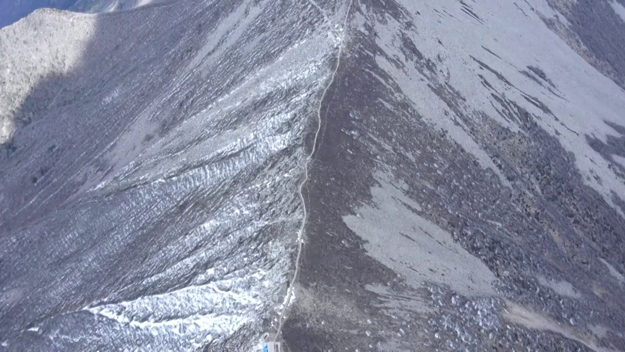 雪山山梁俯视视频素材