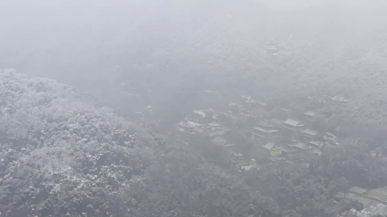 杭州灵应寺雪视频素材