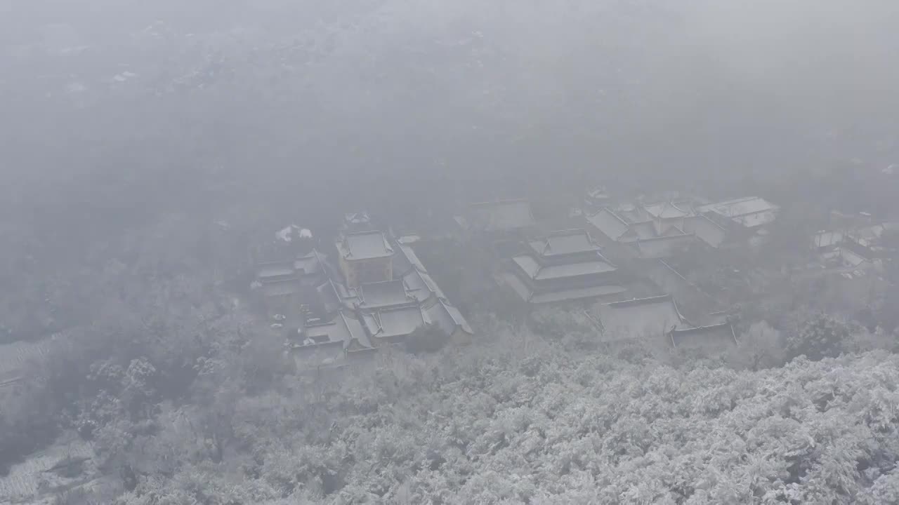 杭州灵应寺雪视频素材