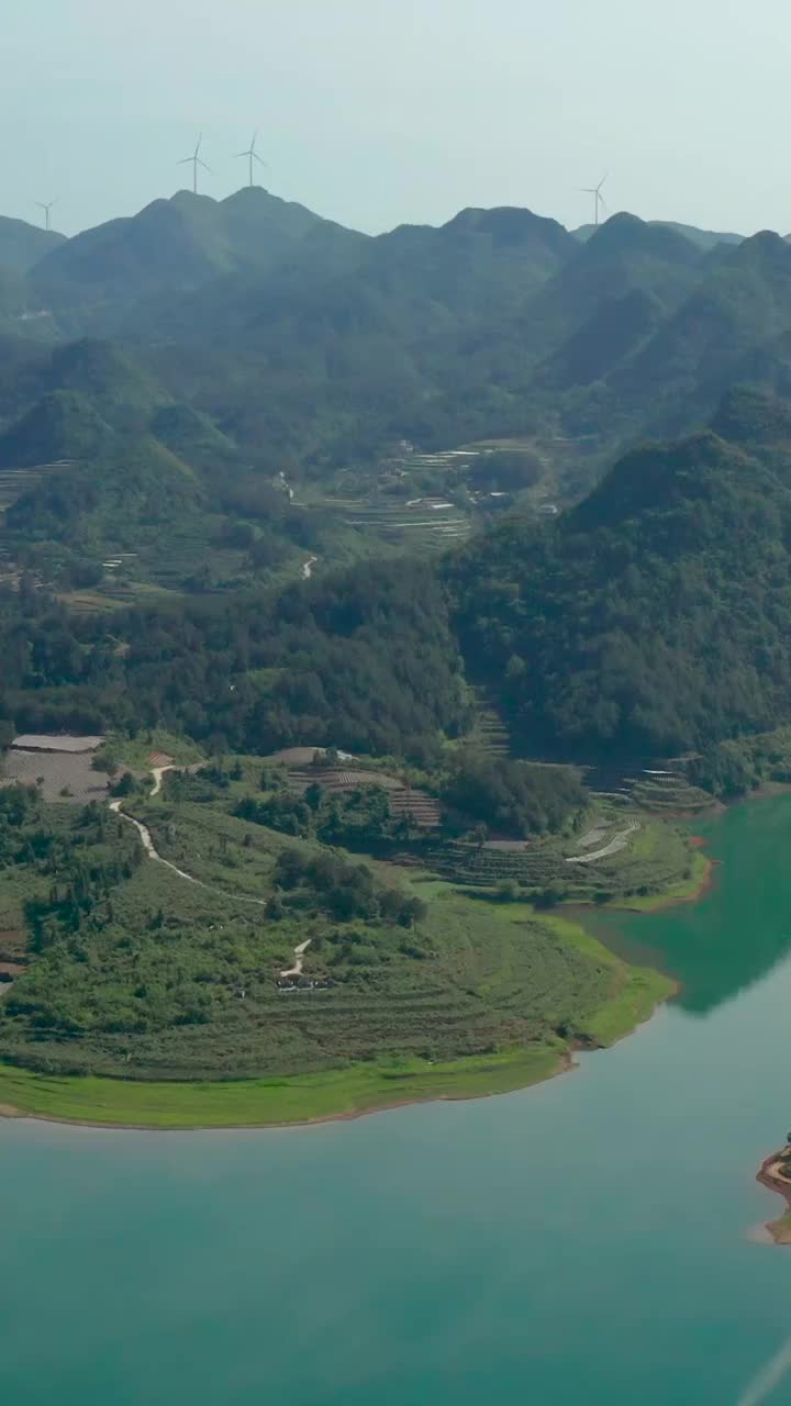 航拍湖南湘西松柏镇松柏水库风光视频素材