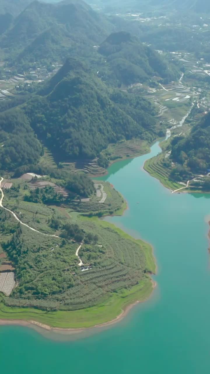 航拍湖南湘西松柏镇松柏水库风光视频素材