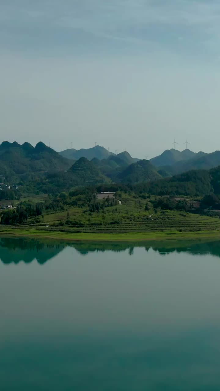 航拍湖南湘西松柏镇松柏水库风光视频素材