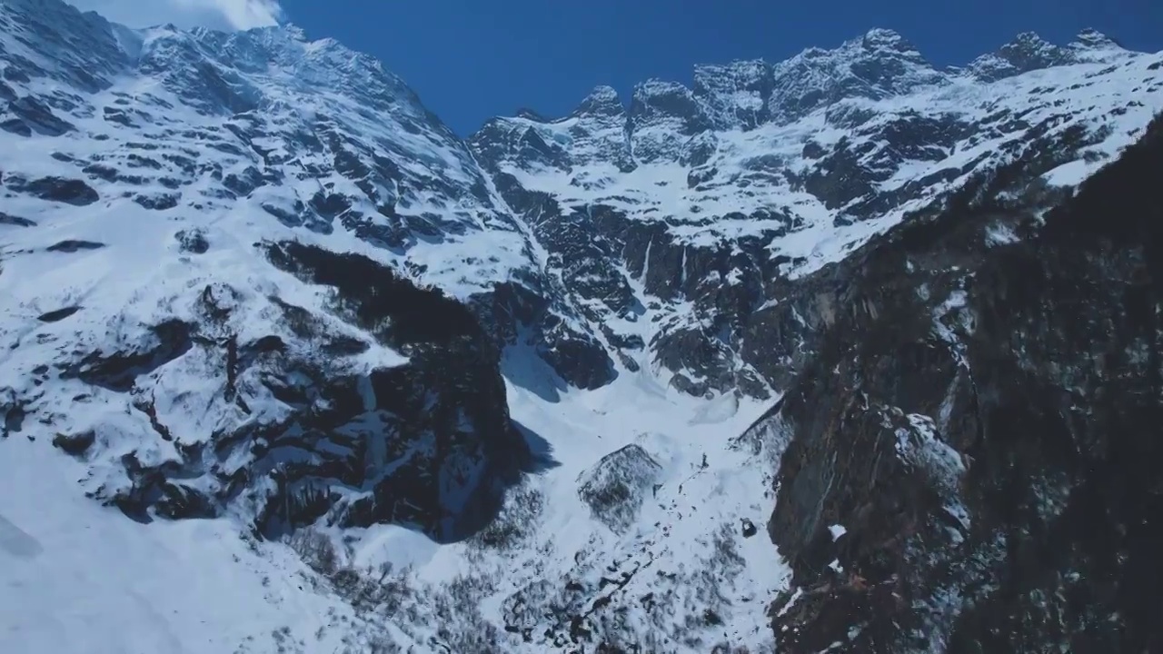 梅里雪山，神瀑视频素材