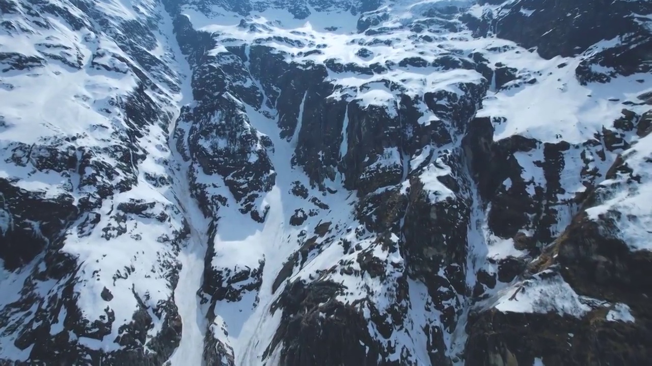 梅里雪山，神瀑视频素材