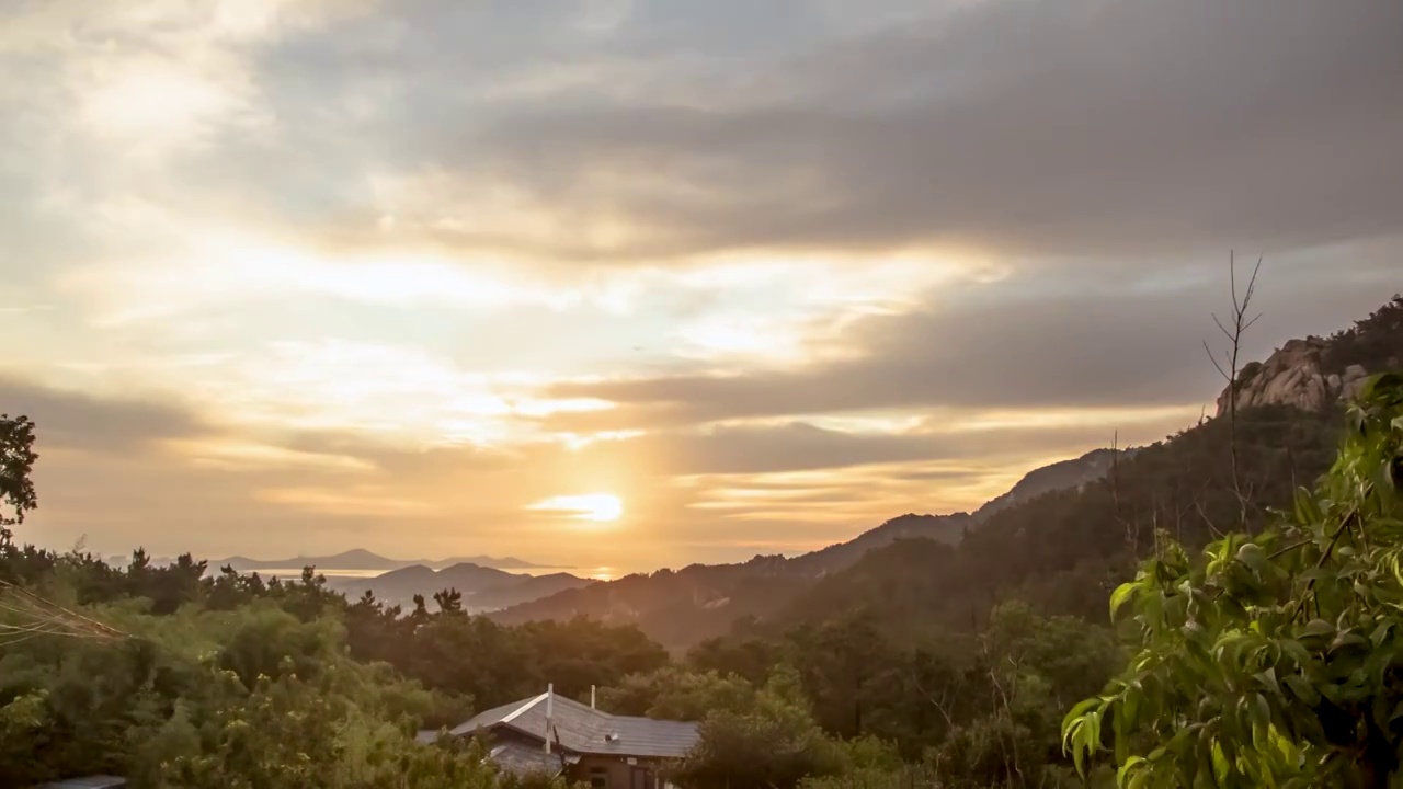 山海间日出视频素材